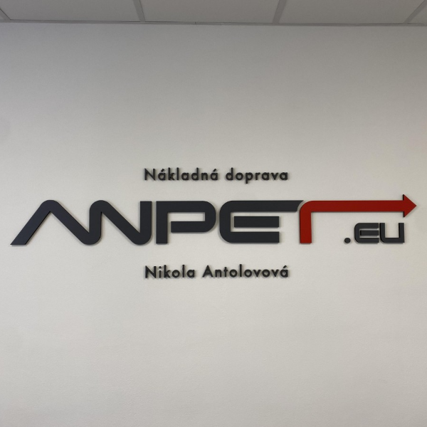farebné logo na mieru