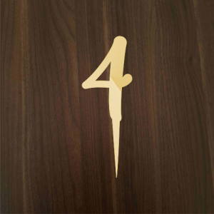 Zahl 4