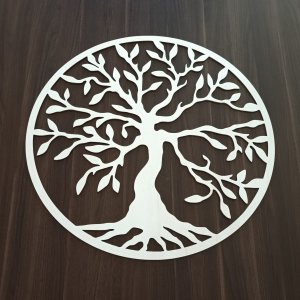 Ausgeschnittener Lebensbaum